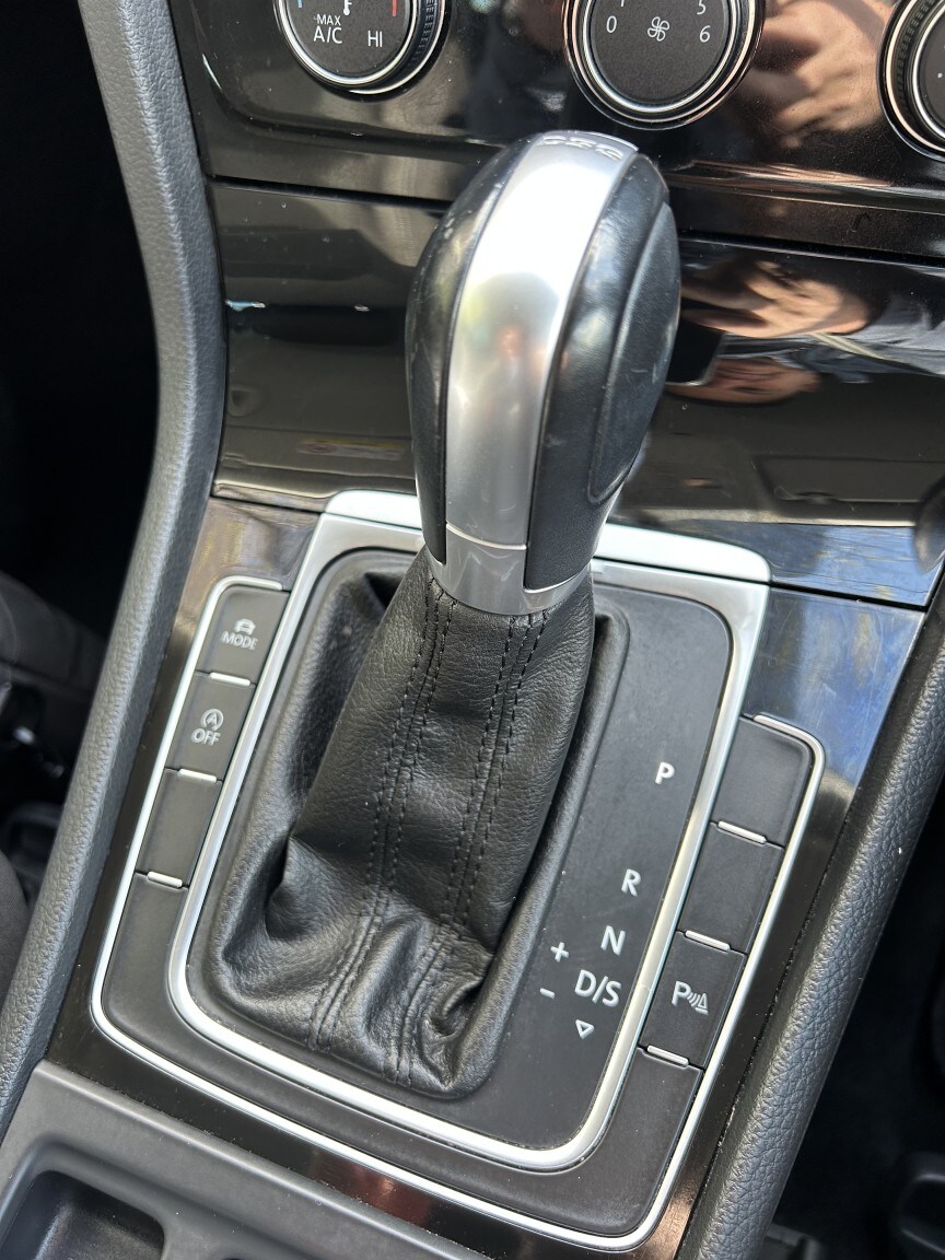 Used Volkswagen Golf 2018 for sale - 78112129: Photo 18