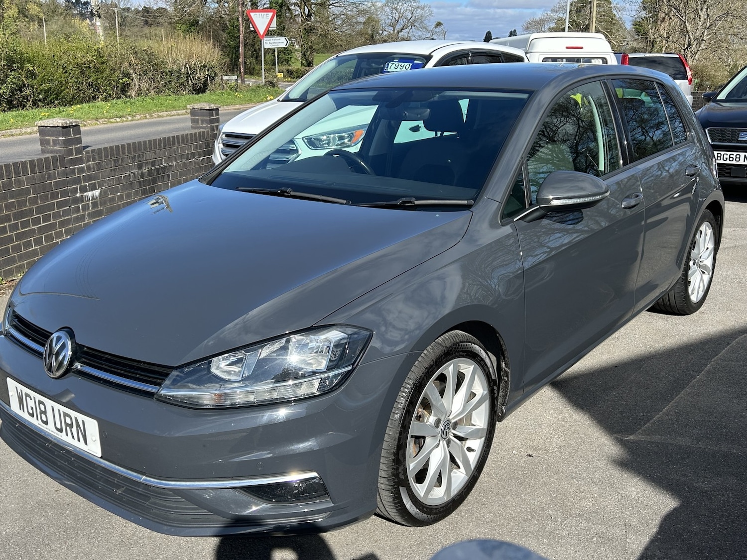 Used Volkswagen Golf 2018 for sale - 78112129: Photo 3