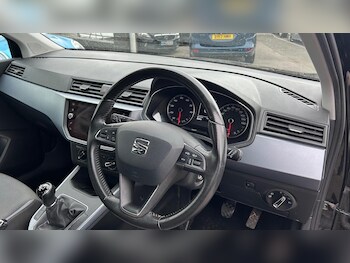 Used SEAT Arona 2018 for sale - 76830414: Photo