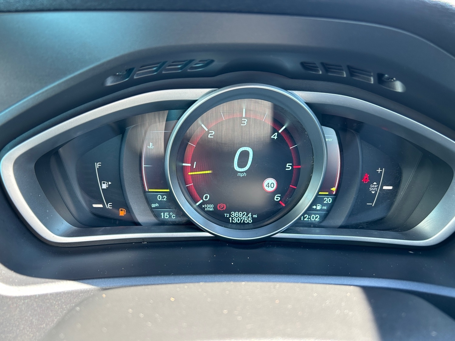 Used Volvo V40 2014 for sale - 76825796: Photo 4