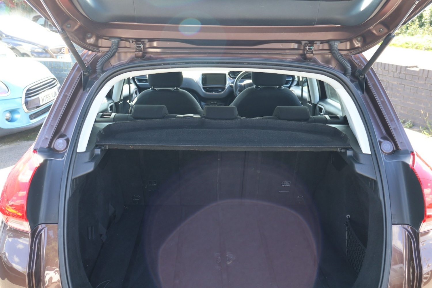 Used Peugeot 2008 2015 for sale - 76825798: Photo 15