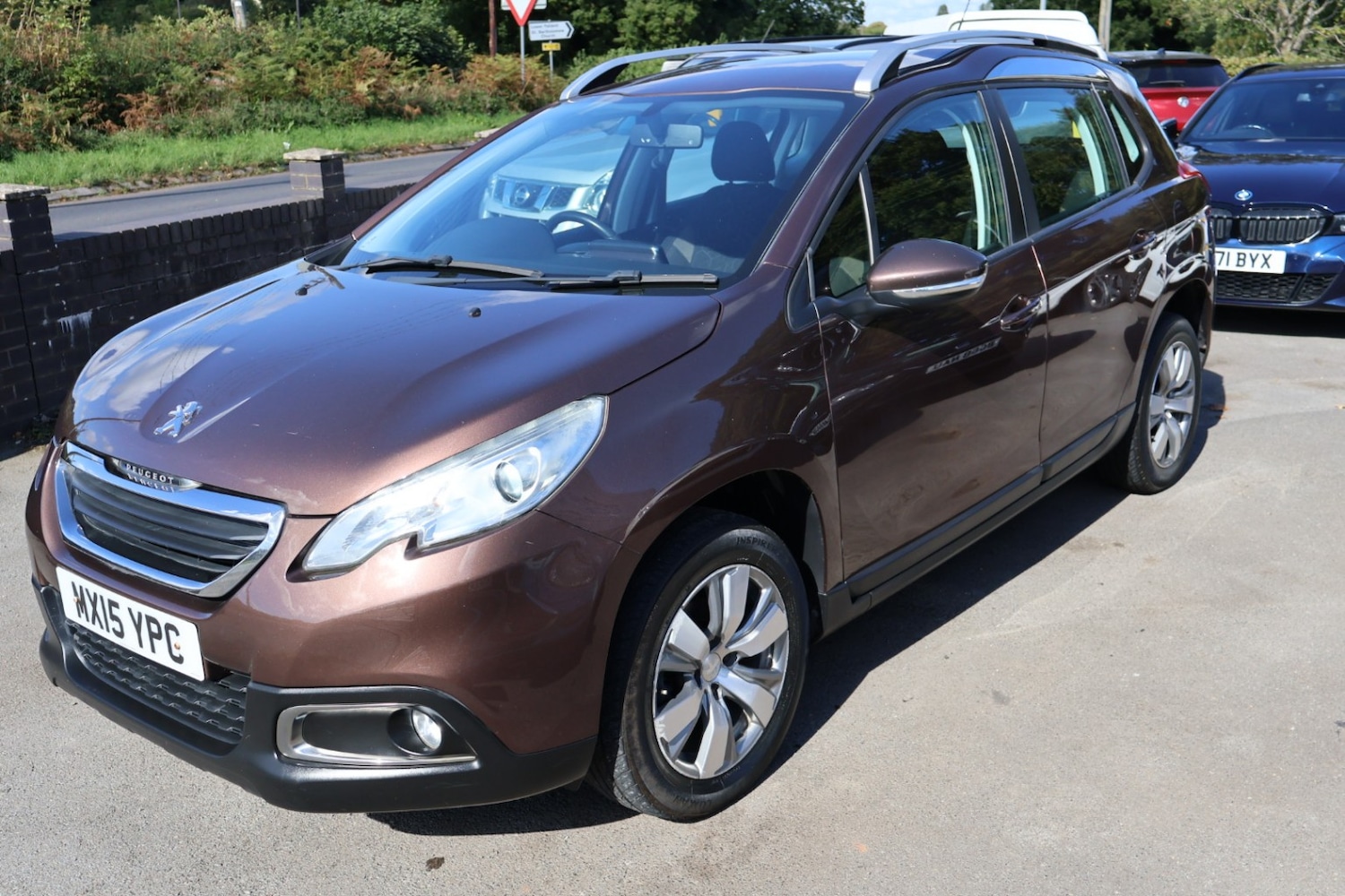 Used Peugeot 2008 2015 for sale - 76825798: Photo 3