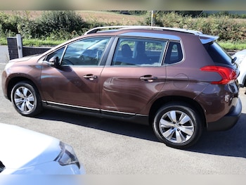 Used Peugeot 2008 2015 for sale - 76825798: Photo