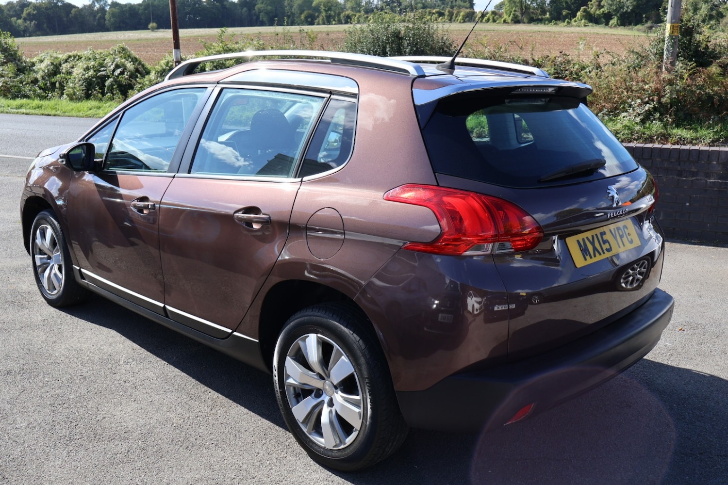 Used Peugeot 2008 2015 for sale - 76825798: Photo 5