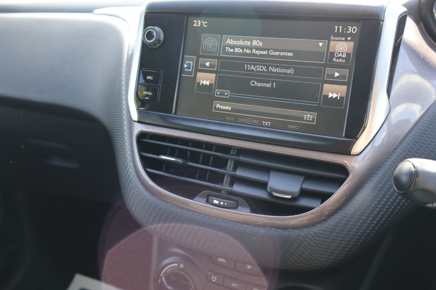 Used Peugeot 2008 2015 for sale - 76825798: Photo 9