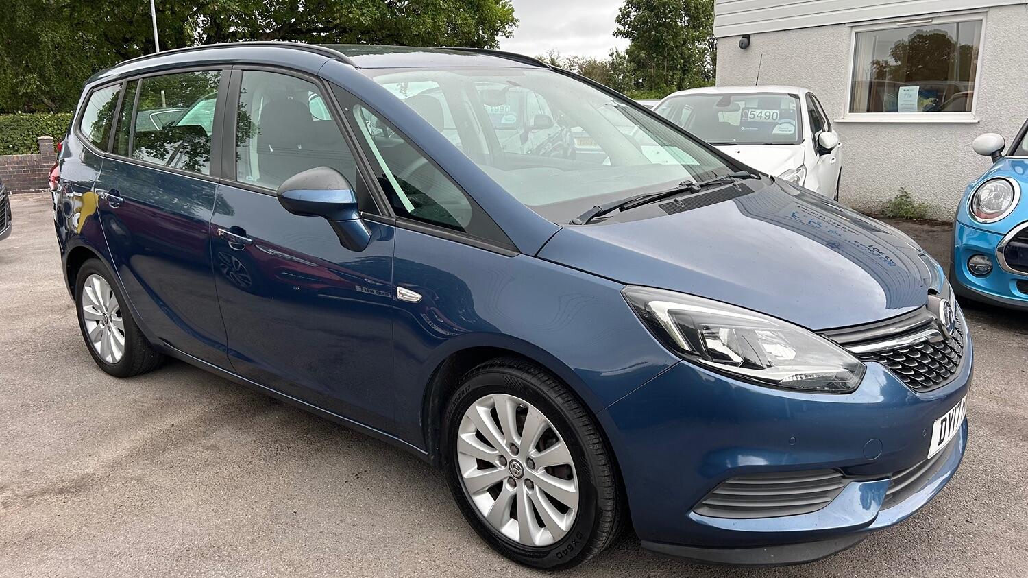 Used Vauxhall Zafira 2017 for sale - 77318305: Photo 1