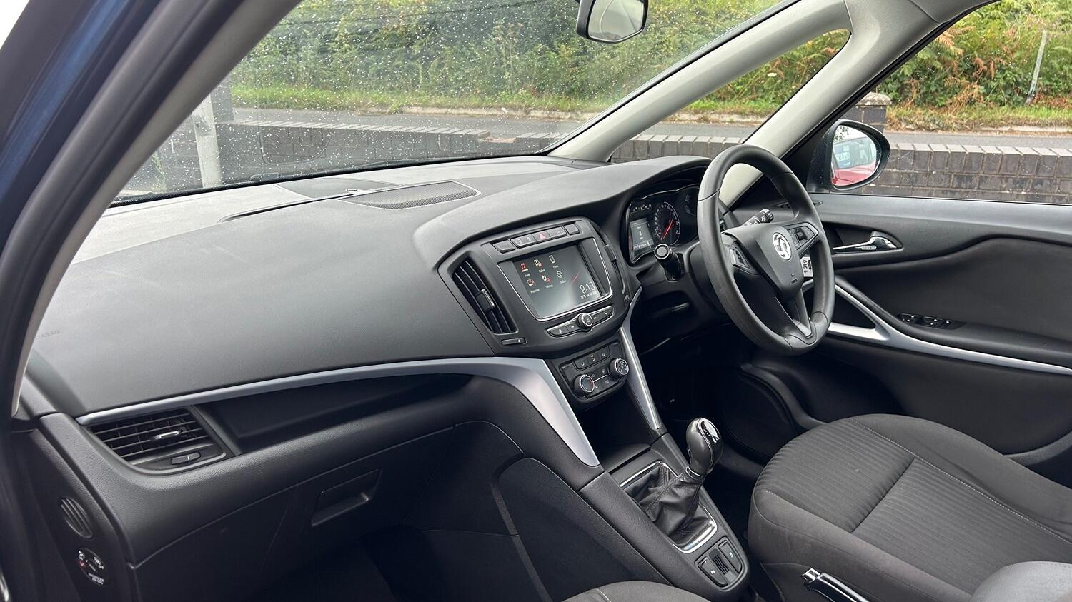 Used Vauxhall Zafira 2017 for sale - 77318305: Photo 21