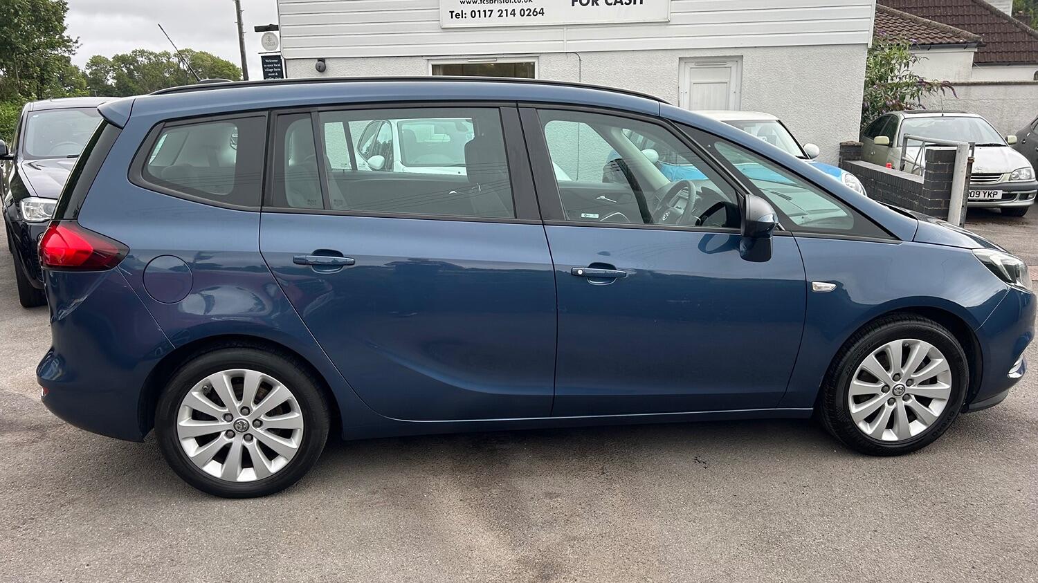 Used Vauxhall Zafira 2017 for sale - 77318305: Photo 9