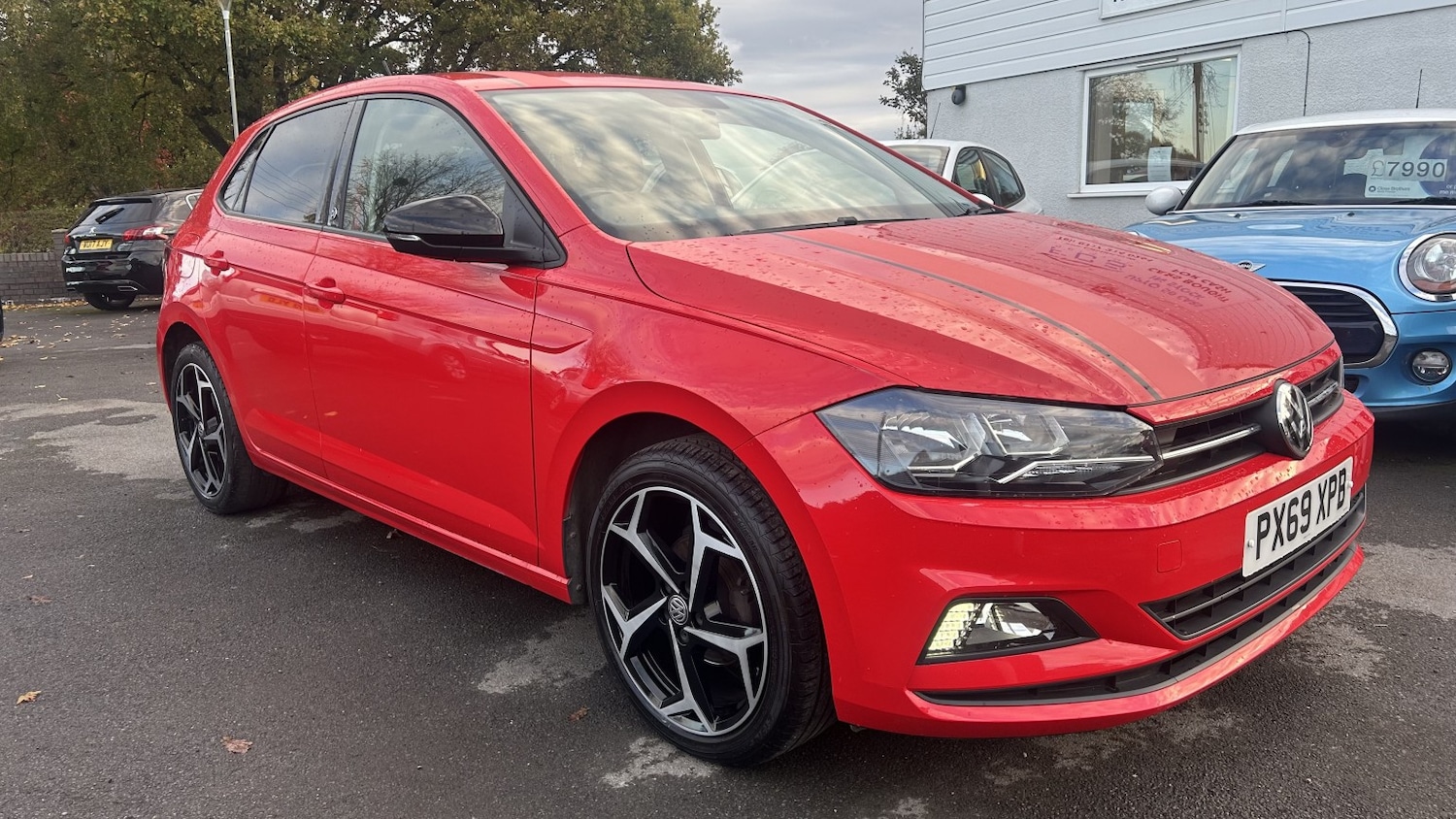 Used Volkswagen Polo 2019 for sale - 76830413: Photo 1