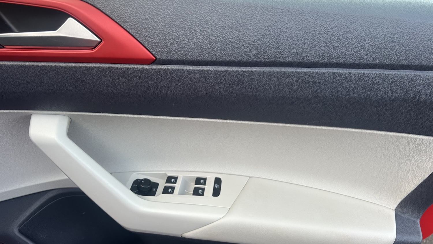 Used Volkswagen Polo 2019 for sale - 76830413: Photo 14