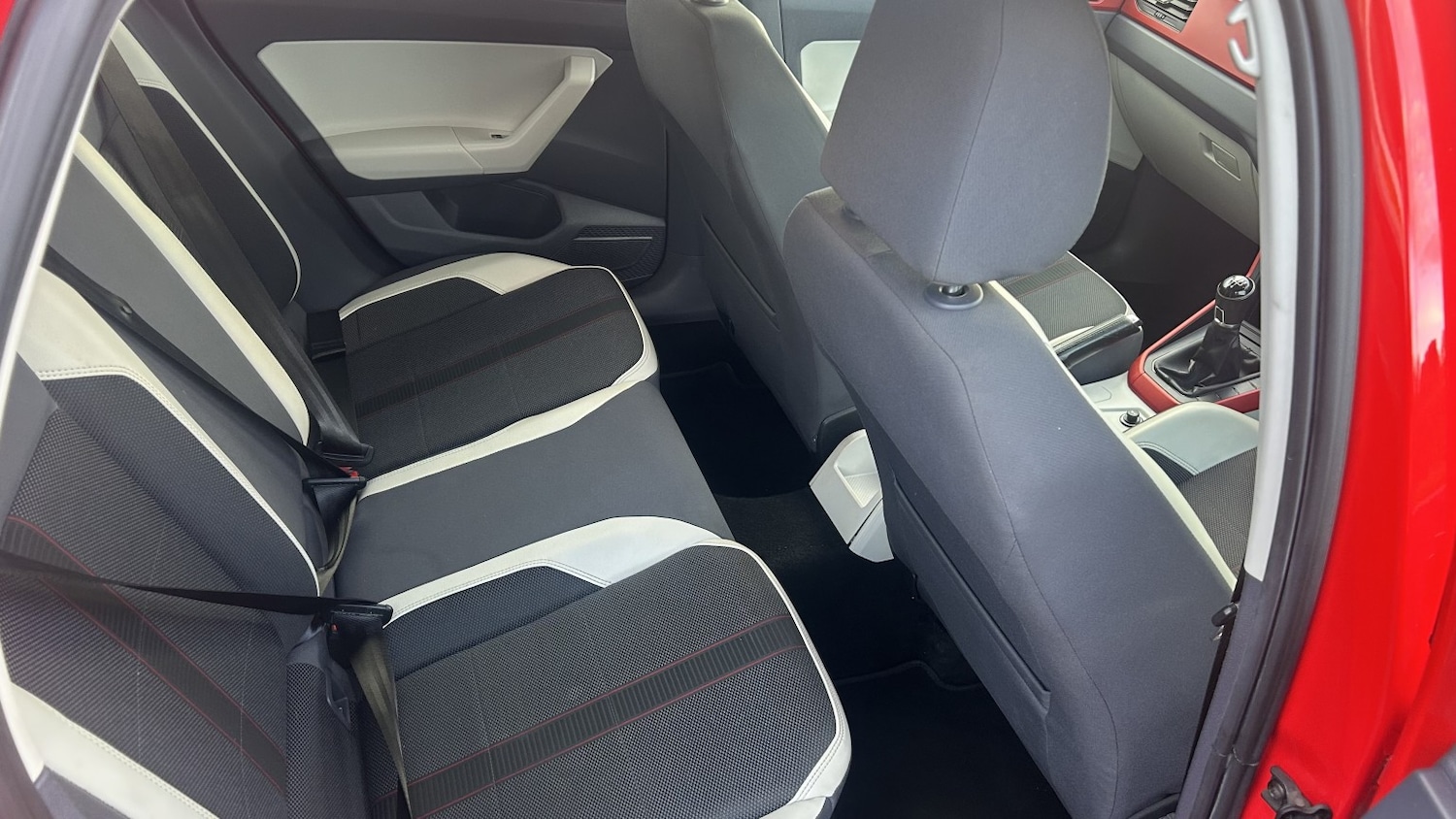 Used Volkswagen Polo 2019 for sale - 76830413: Photo 16