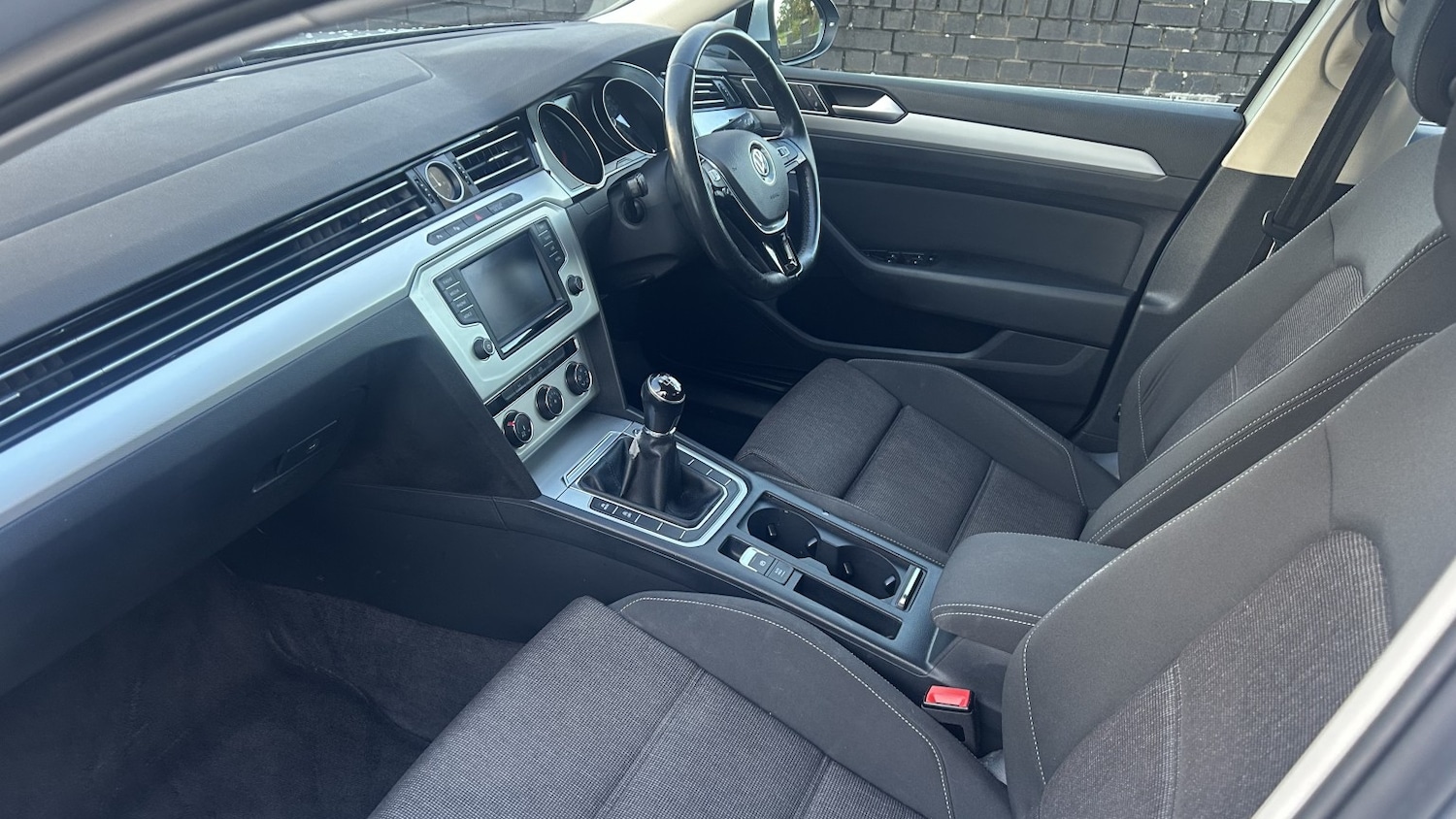 Used Volkswagen Passat 2015 for sale - 76830364: Photo 15