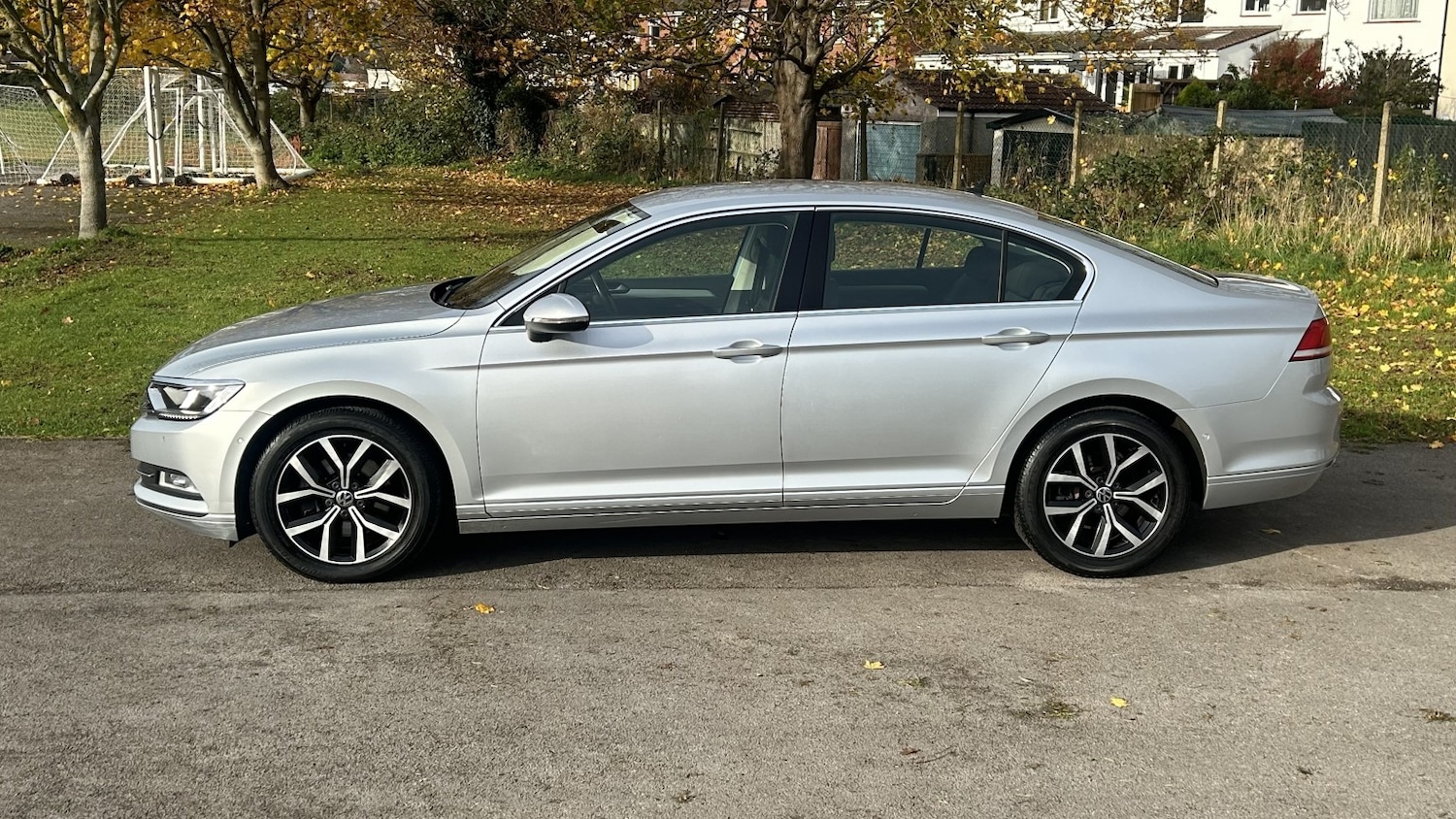 Used Volkswagen Passat 2015 for sale - 76830364: Photo 25