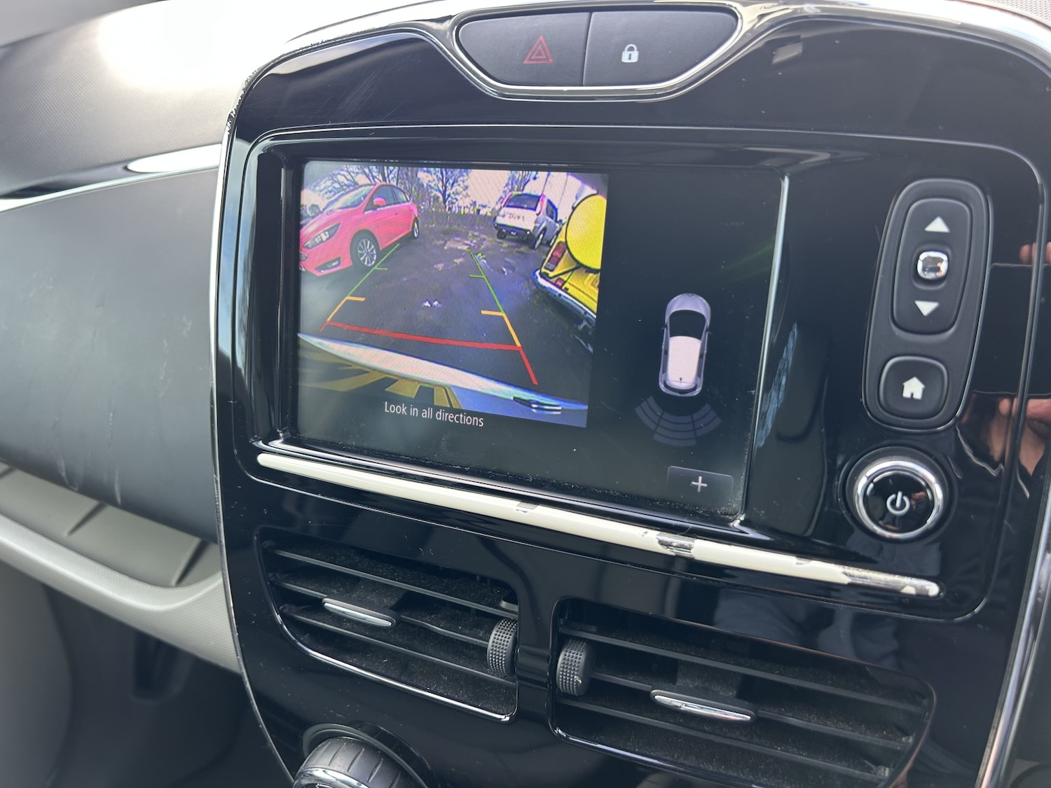 Used Renault Zoe 2016 for sale - 77694290: Photo 10