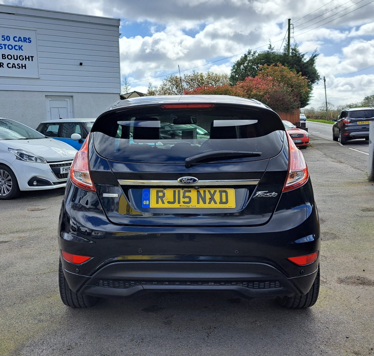 Used Ford Fiesta 2015 for sale - 78045573: Photo 4