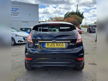 Used Ford Fiesta 2015 for sale - 78045573: Photo