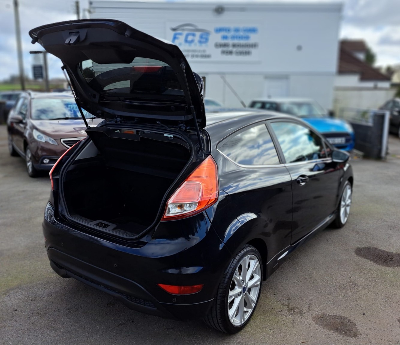 Used Ford Fiesta 2015 for sale - 78045573: Photo 6