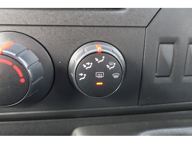 Used Vauxhall Movano 2019 for sale - 76784352: Photo 25