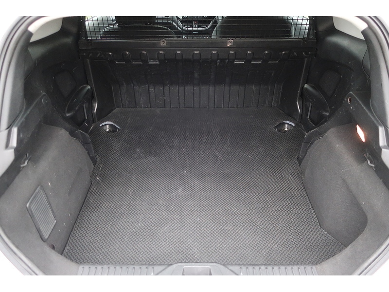 Used Ford Fiesta Van 2019 for sale - 77384857: Photo 11