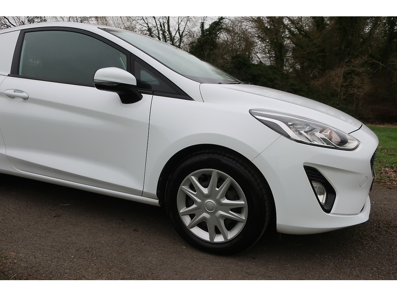 Used Ford Fiesta Van 2019 for sale - 77384857: Photo 16