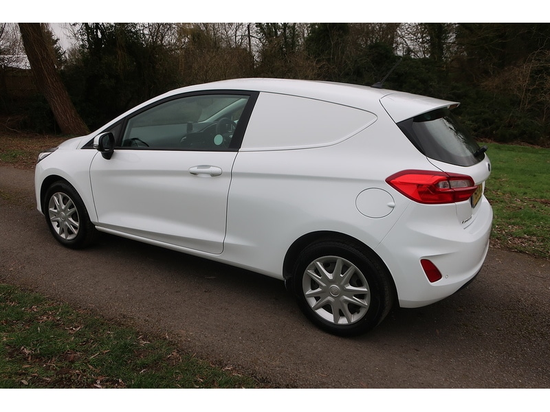 Used Ford Fiesta Van 2019 for sale - 77384857: Photo 5