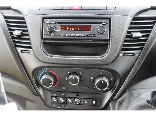 Used Iveco Daily 2018 for sale - 73102223: Photo 21