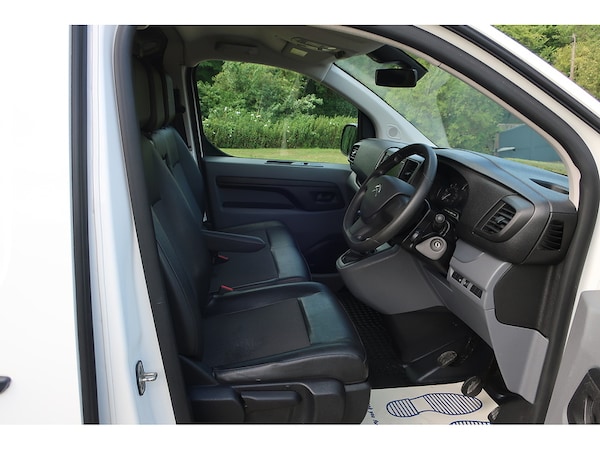 Used Citroen Dispatch 2020 for sale - 74879884: Photo 19