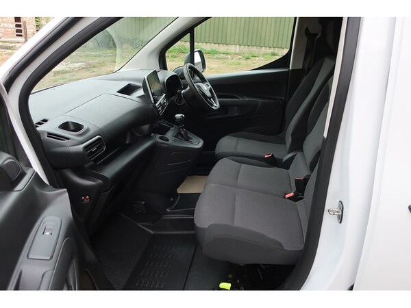 Used Vauxhall Combo 2022 for sale - 75662398: Photo 15