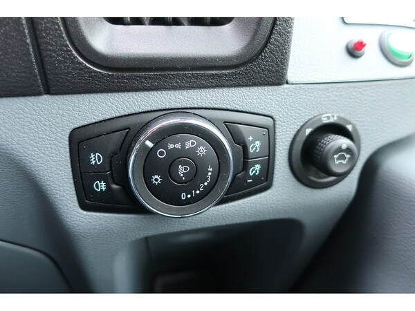 Used Ford Transit 2015 for sale - 73137444: Photo 35