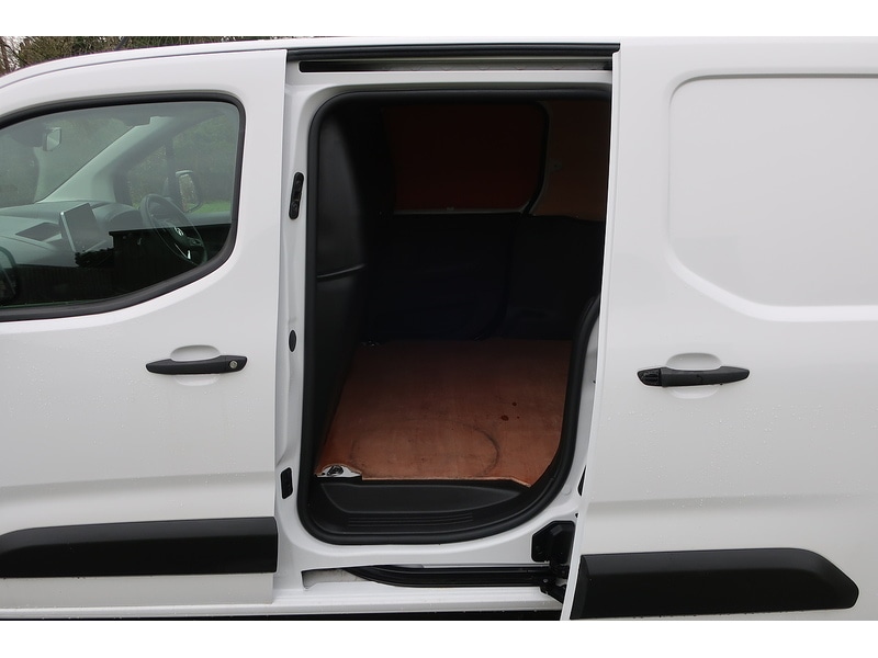 Used Vauxhall Combo 2024 for sale - 77153943: Photo 14