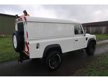 Used Land Rover Defender 2010 for sale - 78713382: Photo