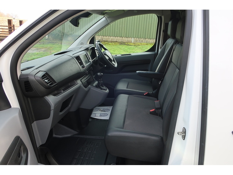 Used Vauxhall Vivaro for sale - 77572425: Photo 14