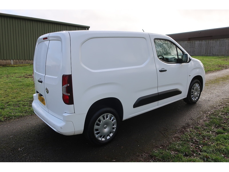Used Vauxhall Combo 2021 for sale - 77572422: Photo 2