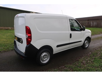 Used Vauxhall Combo 2018 for sale - 77276981: Photo