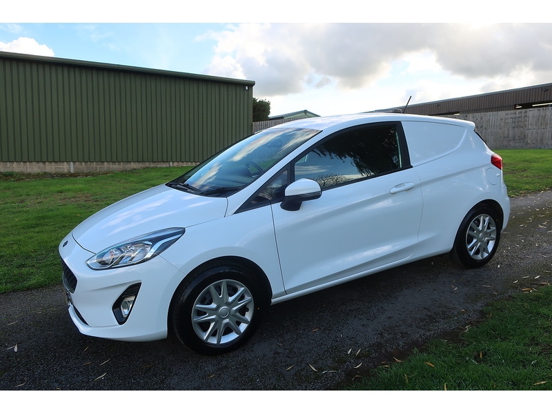 Used Ford Fiesta Van 2019 for sale - 76287987: Photo 1