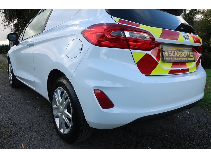 Used Ford Fiesta Van 2019 for sale - 76287987: Photo 8