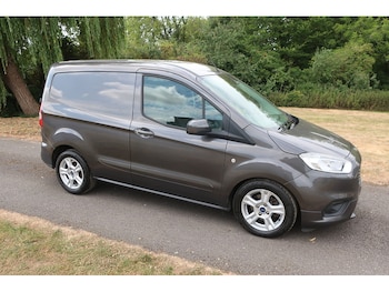 Used Ford Transit Courier 2023 for sale - 79308441: Photo