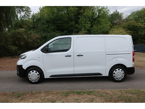 Used Toyota ProAce 2024 for sale - 75662418: Photo 11