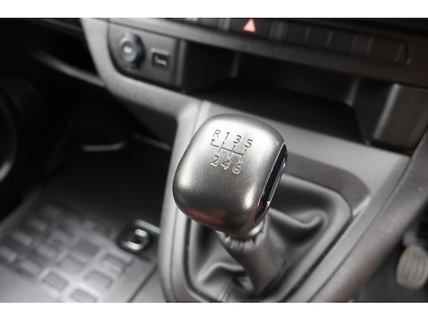 Used Toyota ProAce 2024 for sale - 75662418: Photo 26