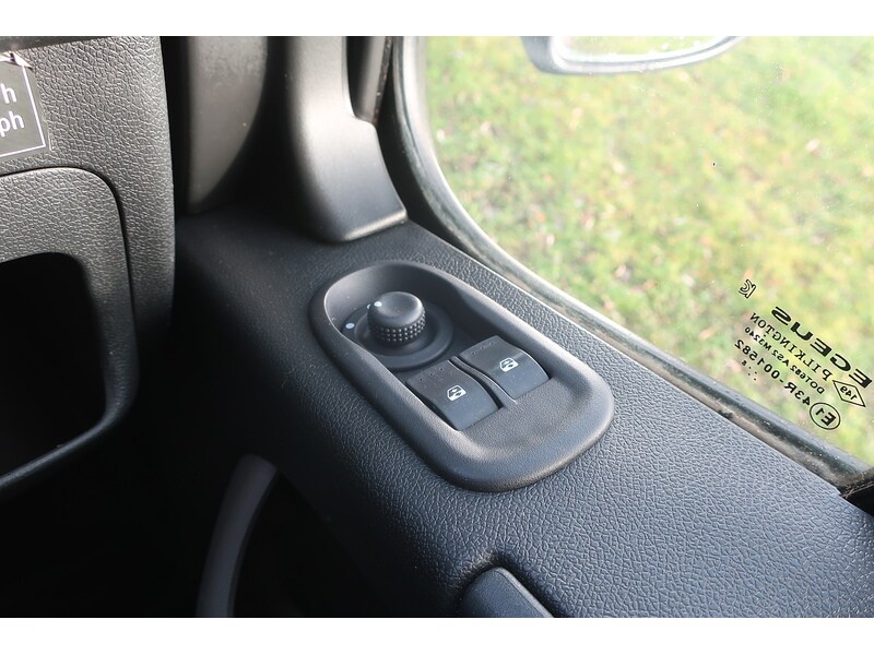 Used Vauxhall Movano 2018 for sale - 77250888: Photo 28