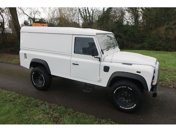 Used Land Rover Defender 2010 for sale - 79434793: Photo