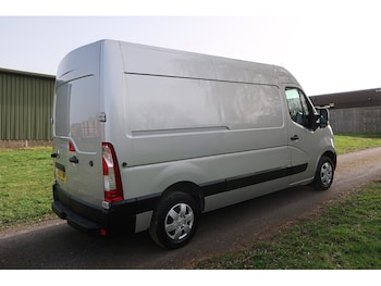 Used Nissan Interstar 2023 for sale - 77765999: Photo