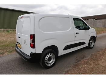 Used Peugeot Partner 2023 for sale - 75662424: Photo