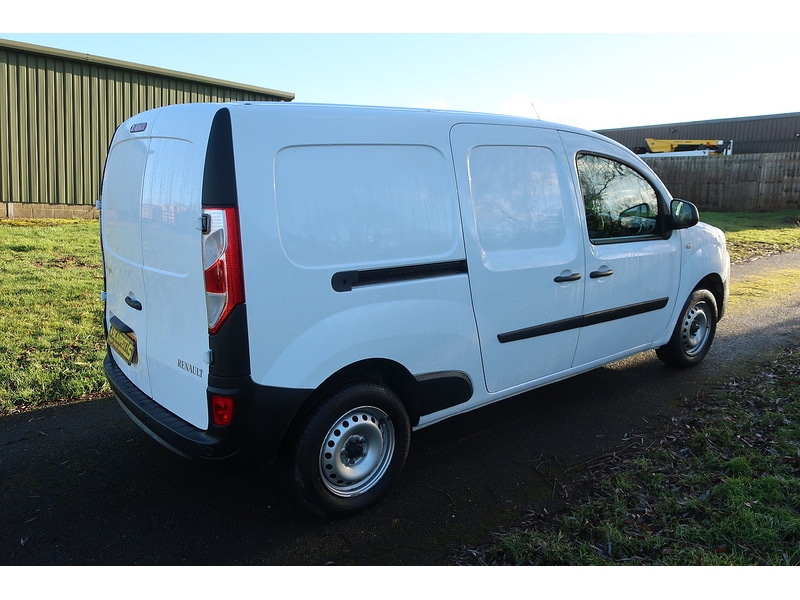 Used Renault Kangoo Maxi 2021 for sale - 76477876: Photo 2