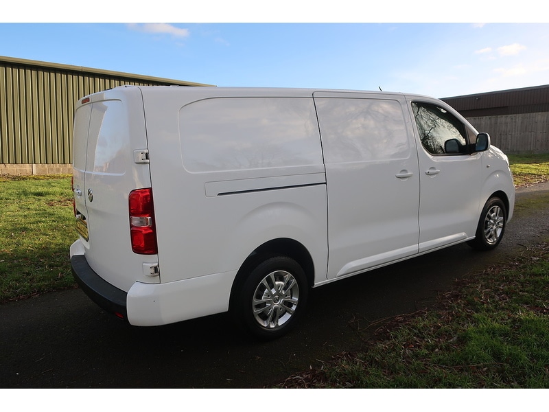 Used Vauxhall Vivaro 2021 for sale - 77129154: Photo 2