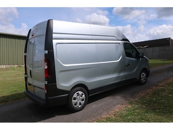 Used Renault Trafic 2023 for sale - 79082463: Photo
