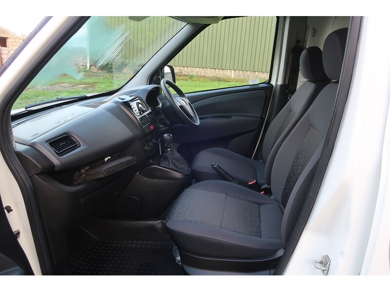 Used Fiat Doblo 2019 for sale - 76386827: Photo 14