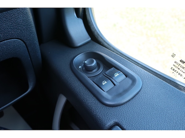 Used Vauxhall Movano 2018 for sale - 74915983: Photo 34
