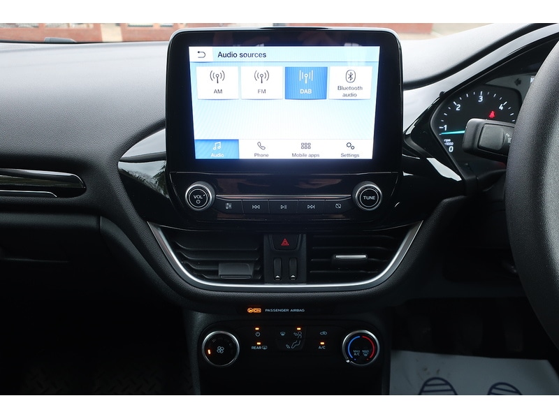 Used Ford Fiesta Van 2020 for sale - 76280524: Photo 17