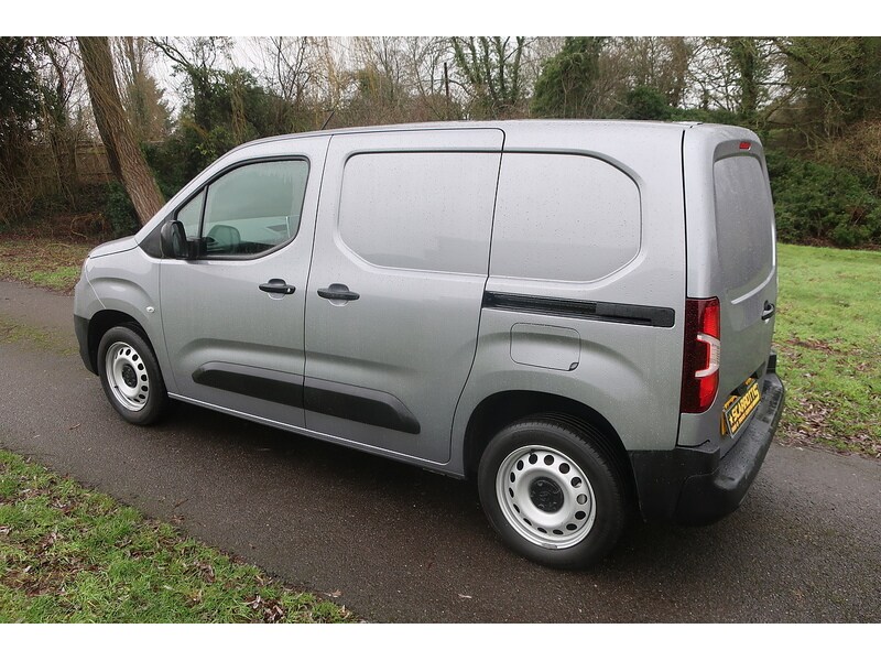Used Toyota ProAce 2023 for sale - 77153942: Photo 5
